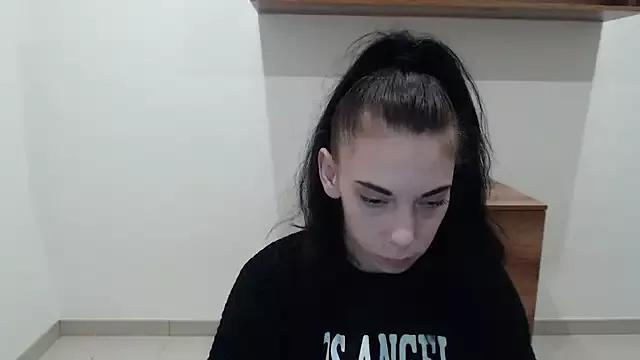 Lillia_dark webcams show profile image 