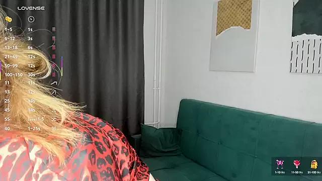 LilliAlllin webcams show profile image 