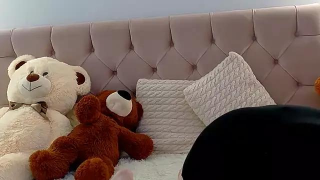 Lilliana_Moon from StripChat