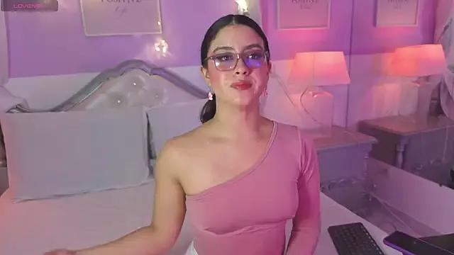 LiLLiAnderson from StripChat