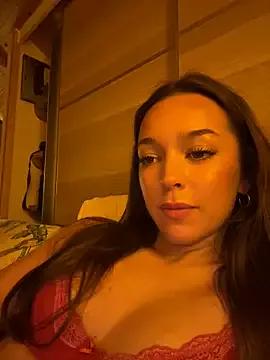 LillieOlive from StripChat