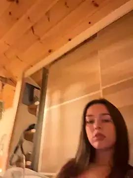 LillieOlive from StripChat