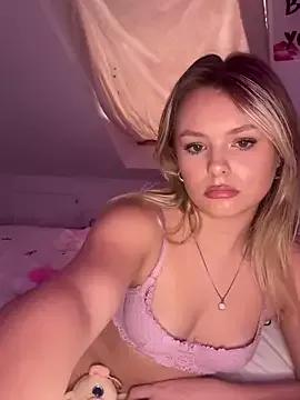 LillieWebb_ from StripChat