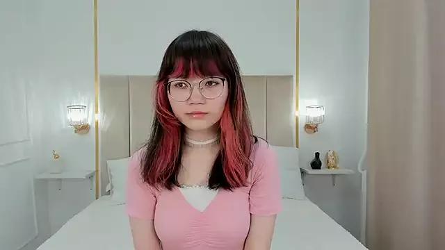 LillyMelody from StripChat