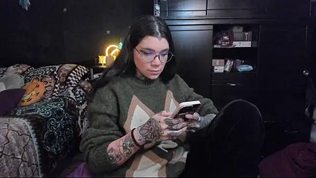 Lilmarieee from StripChat