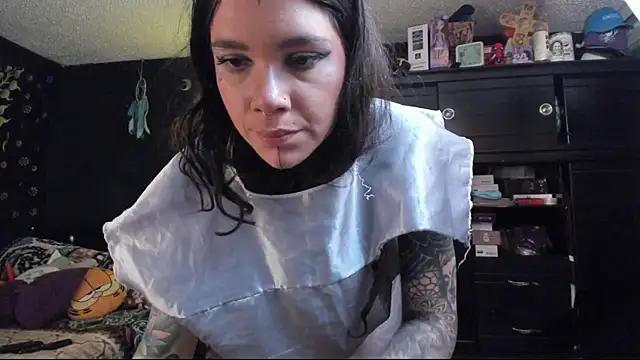 Lilmarieee from StripChat