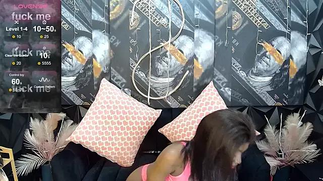 LilMissBaddy from StripChat