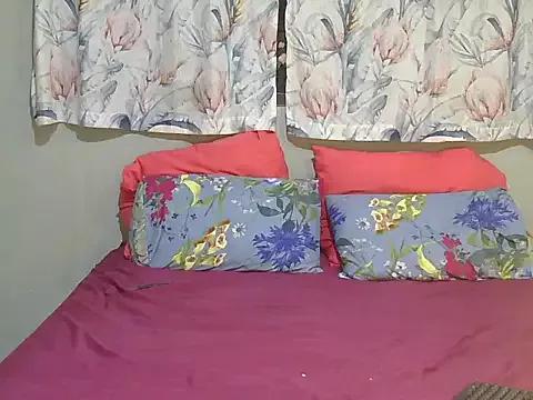 Lilmisskay18 from StripChat