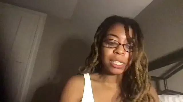 lilmisssunshine_ from StripChat