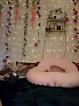 Lilmissvyx from StripChat