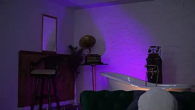 LiloMahe from StripChat