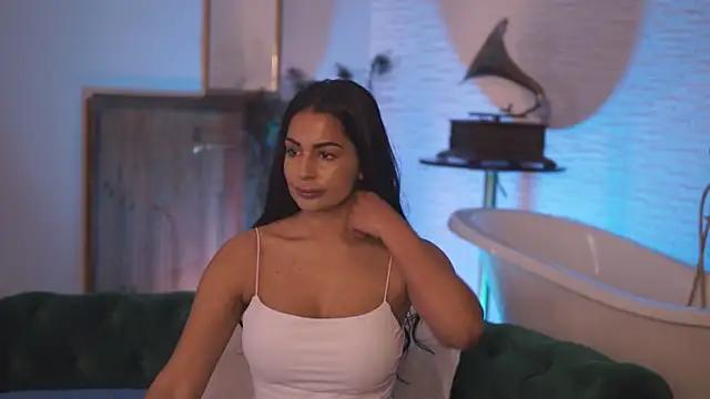 LiloMahe from StripChat