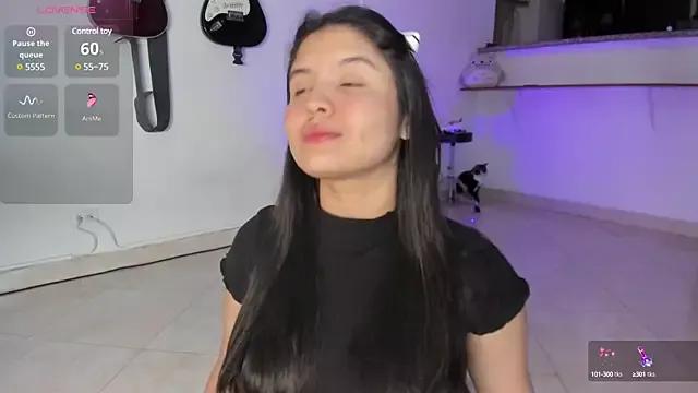 lilpervertgirl from StripChat