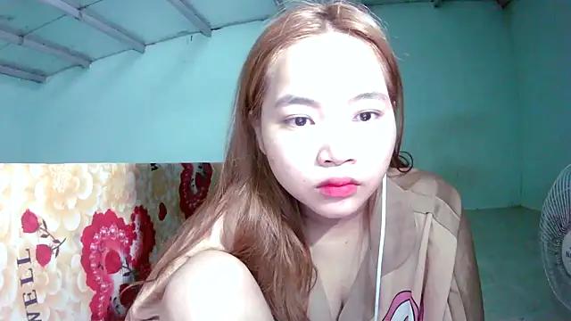 Lily3322 from StripChat