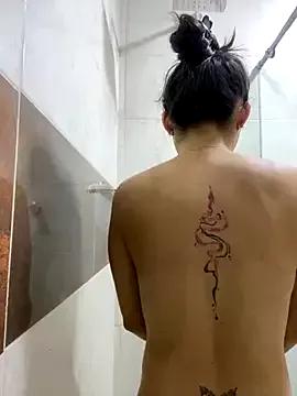 Lily__18 from StripChat is Freechat