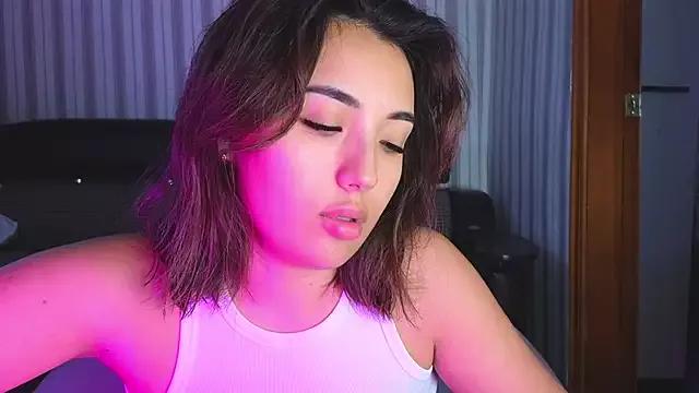 lily__foster from StripChat