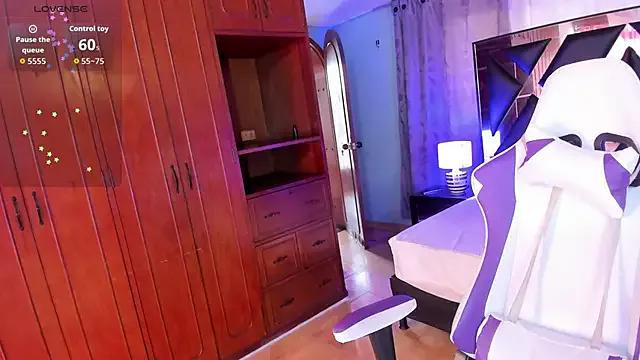 Lily_CuteBoobs from StripChat is Freechat