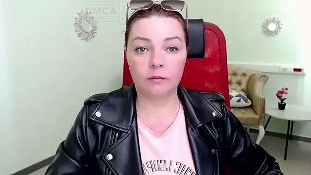 Lily_flower7 from StripChat