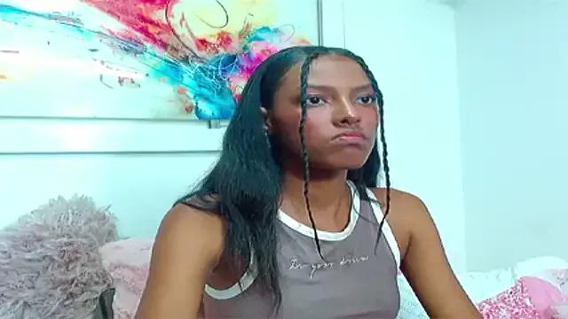 lily_uwi44 from StripChat is Freechat