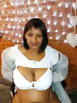 Lilybanx from StripChat