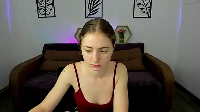 LilyHaart from StripChat