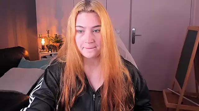 LilytLuu from StripChat is Freechat