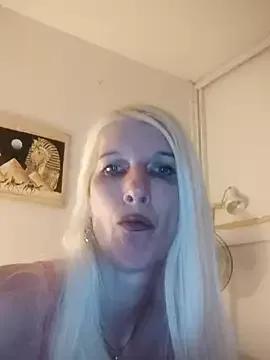 Linda395 webcams show profile image 