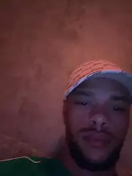 Lionayowe from StripChat is Freechat