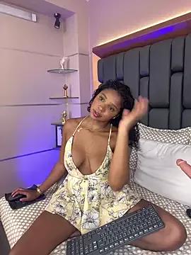 LisaMendez from StripChat is Freechat