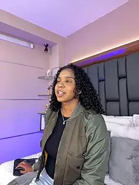 LisaMendez from StripChat is Freechat