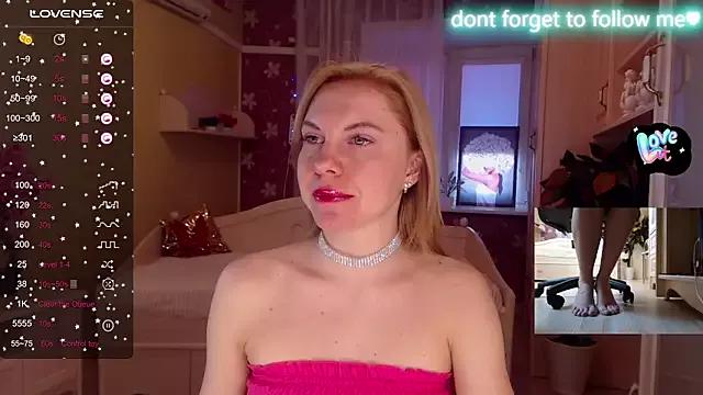 LiSinDoll from StripChat