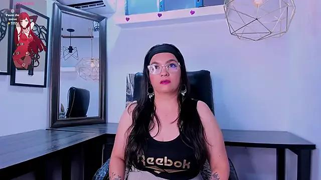 Liss_Bela from StripChat