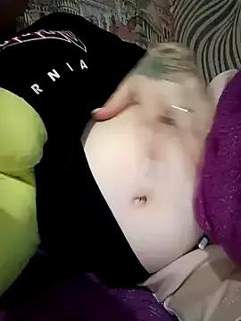 Lissa213 from StripChat