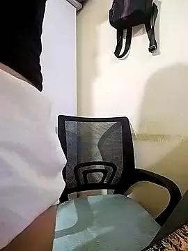 Lissa_xinh09 from StripChat