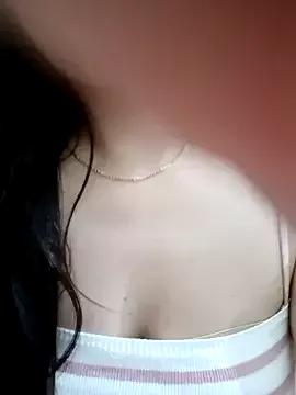 Lissa_xinh09 from StripChat
