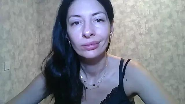 LissaBlossom from StripChat