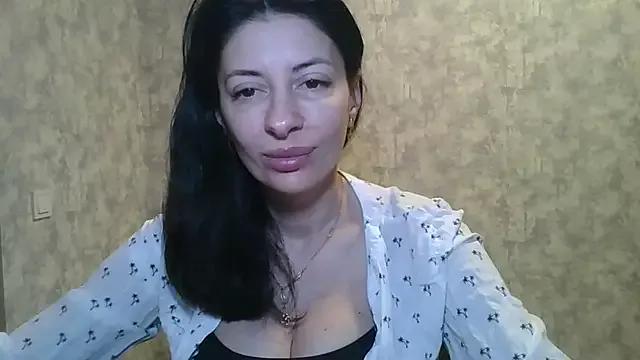 LissaBlossom from StripChat