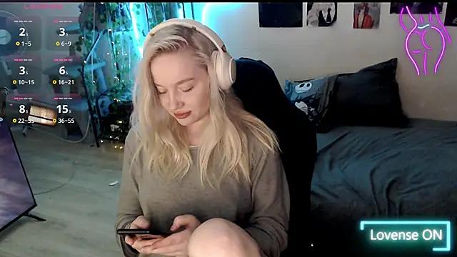 lissallor_ from StripChat