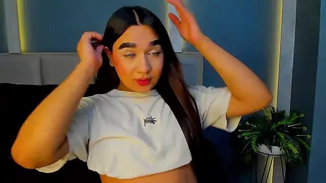 Lissascarlett from StripChat