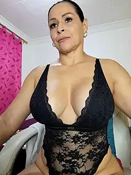 lissglow from StripChat is Freechat