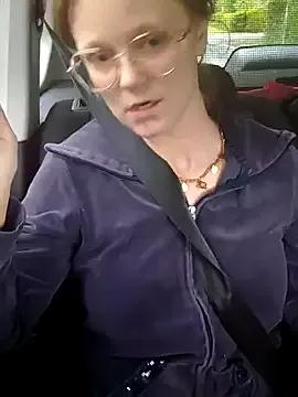 little-leni from StripChat