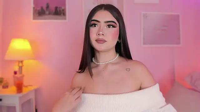 little-natt from StripChat
