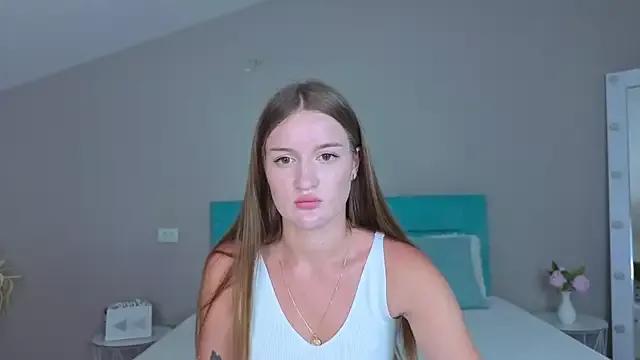little__cut1e from StripChat is Freechat