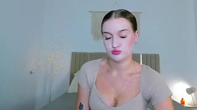 little__cut1e from StripChat is Freechat