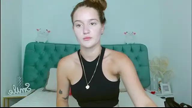 Photos of little__cut1e from StripChat is Freechat