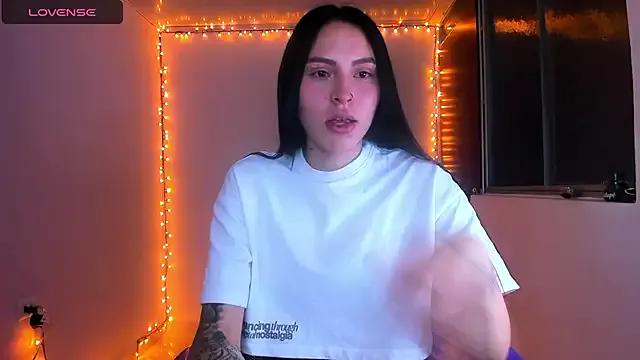Little__Linda from StripChat