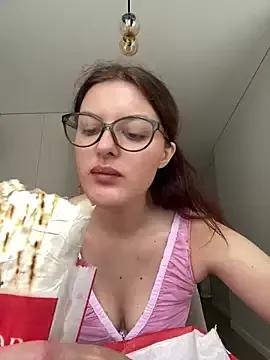 little_belucci from StripChat