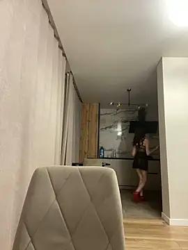 little_belucci from StripChat