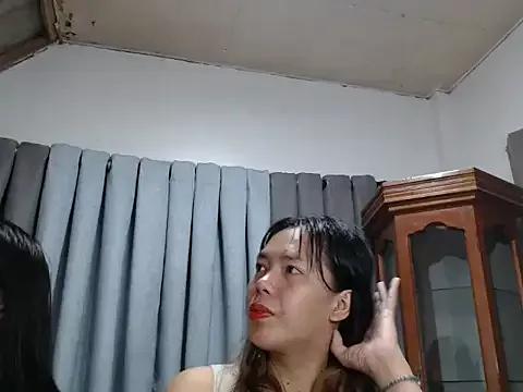 Little_fairies from StripChat