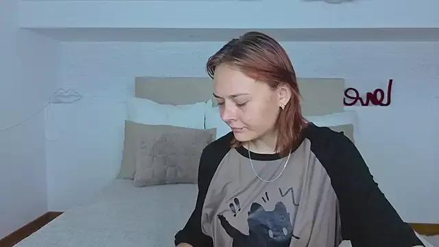 Little_fox1_ from StripChat is Freechat